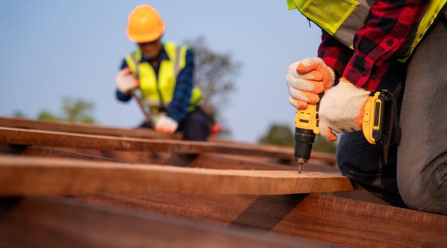 Expert new roof installation services in Pella, IA